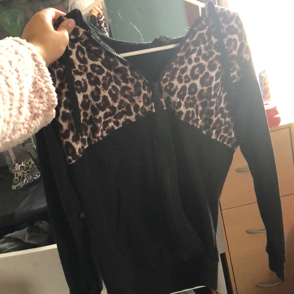 Zip up